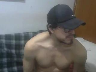 guiverno from Flirt4Free