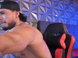 jonas_lewis from Flirt4Free