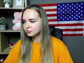 khaleesi_moon from Flirt4Free
