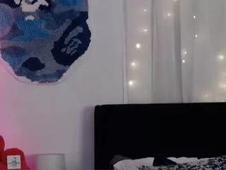 little_j from Flirt4Free