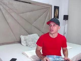 luccas_miller from Flirt4Free