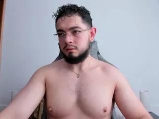 luigi_white from Flirt4Free