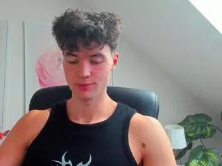 nikk_carville from Flirt4Free