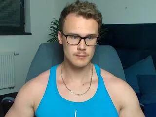 oliver_oneal from Flirt4Free