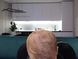 pashka_x from Flirt4Free