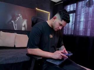 richard_millerr from Flirt4Free