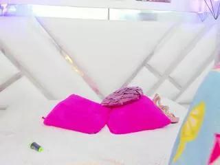 serena_lujan from Flirt4Free