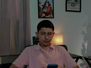 sterling_fox from Flirt4Free