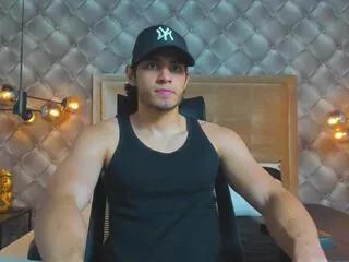 tyler_lions from Flirt4Free