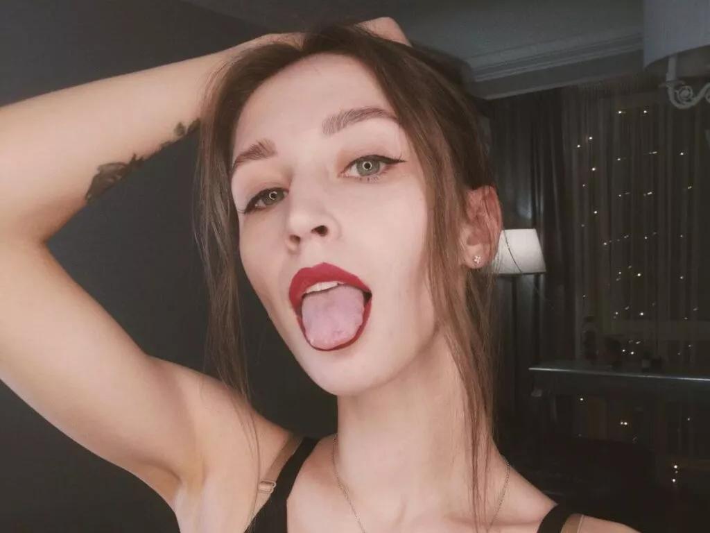 AraAcey from LiveJasmin