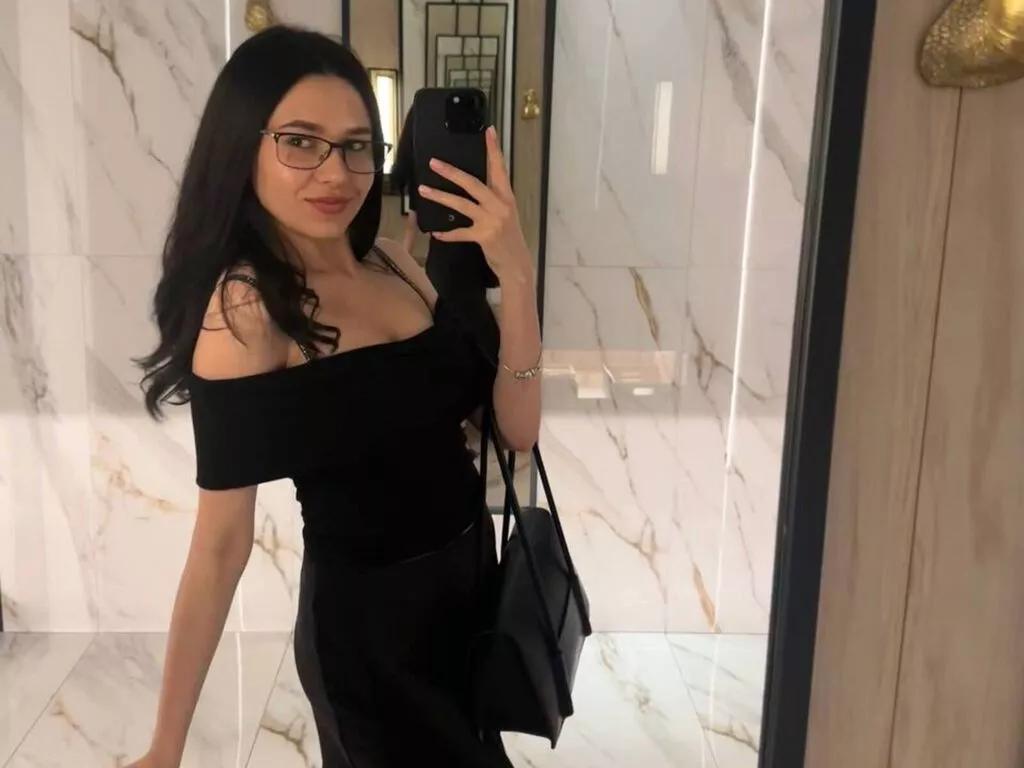CelineMilton from LiveJasmin