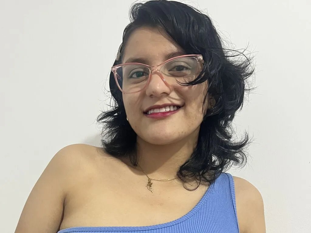 DahianaRoa from LiveJasmin