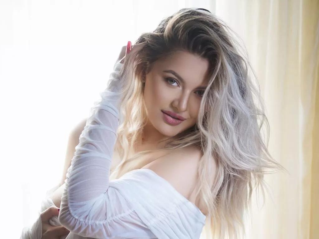 EvaBonnie from LiveJasmin