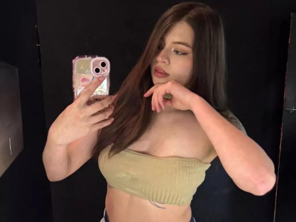 GigiSmithh from LiveJasmin