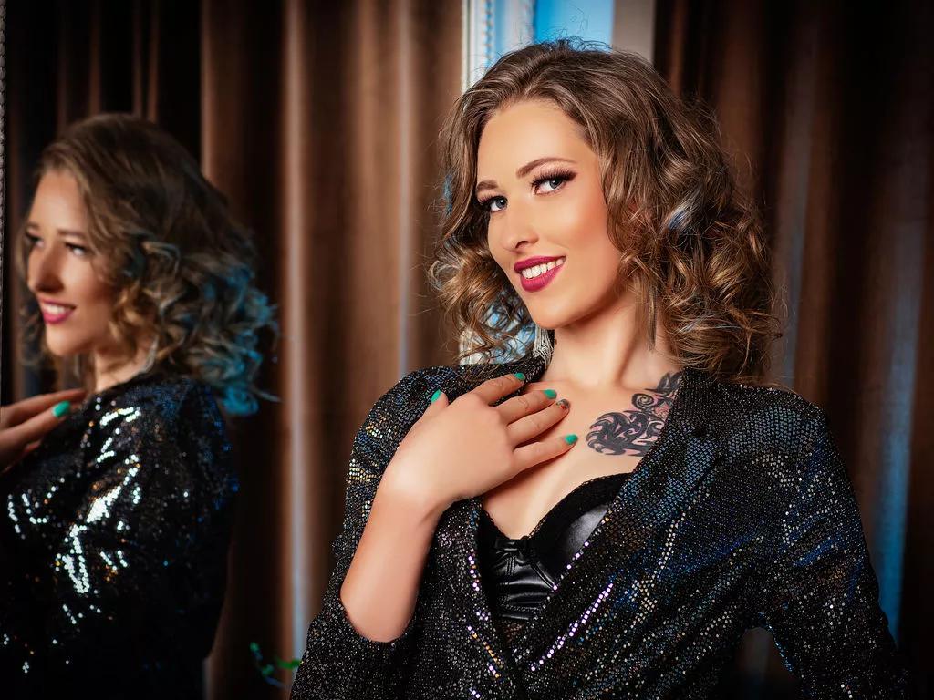 JessicaGibson from LiveJasmin