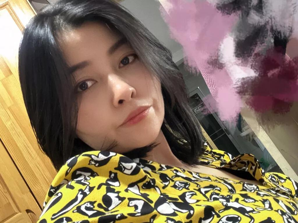 LinaZhang from LiveJasmin