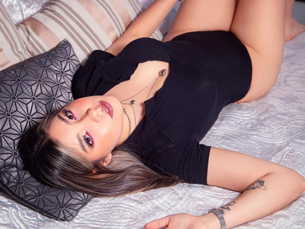 SaraPrado from LiveJasmin