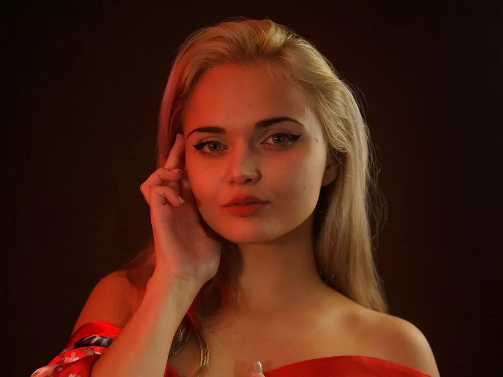 SiennaVicee from LiveJasmin