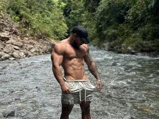 AndrewwJhonsonn from Streamate