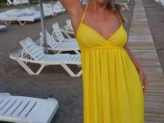 blondeangel_4u2 from Streamate