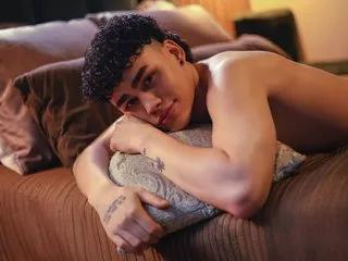 BossManKaii from Streamate