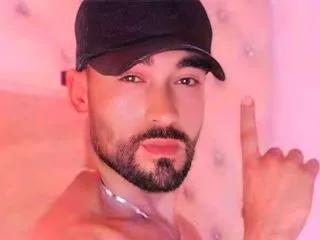 ChrisKizz96 from Streamate