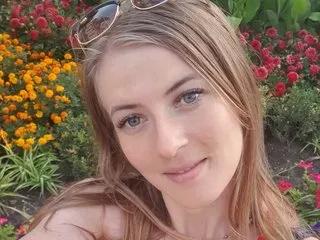 ErikaSinn29 from Streamate