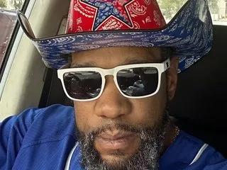 KINGSEXYBBC from Streamate