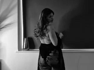 LillianReign from Streamate