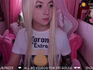 LittlePinkBunnny from Streamate