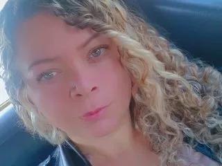 matenea303av from Streamate