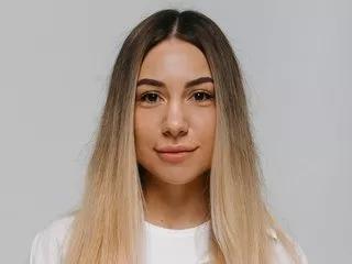 MollyBlink from Streamate