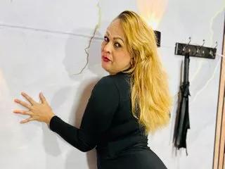 SophieYellow from Streamate