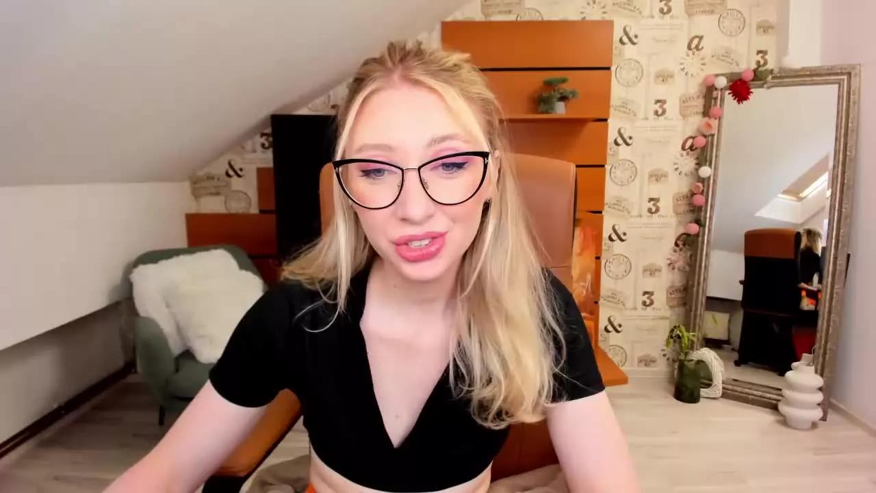 DaissyLi from Streamray