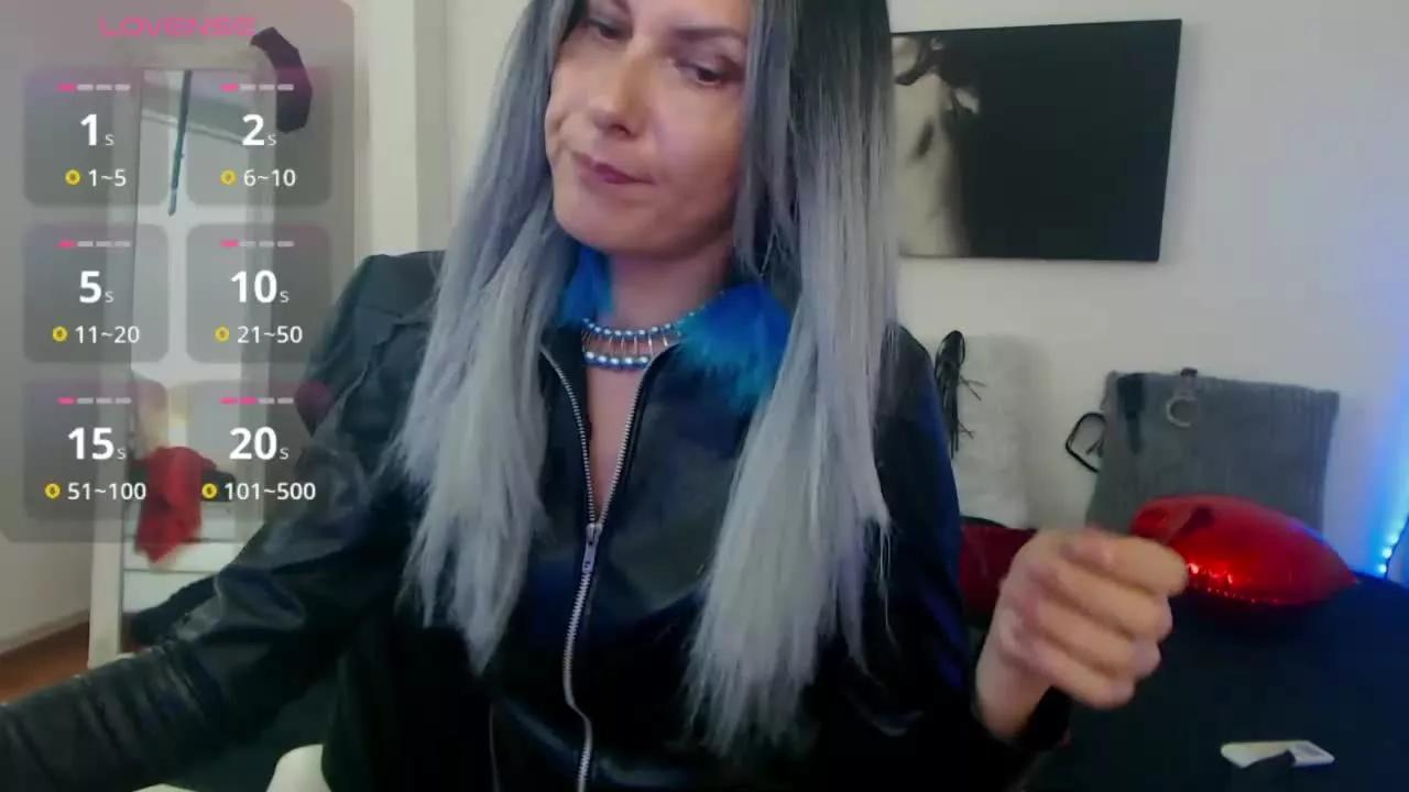 EvelynQueen from Streamray