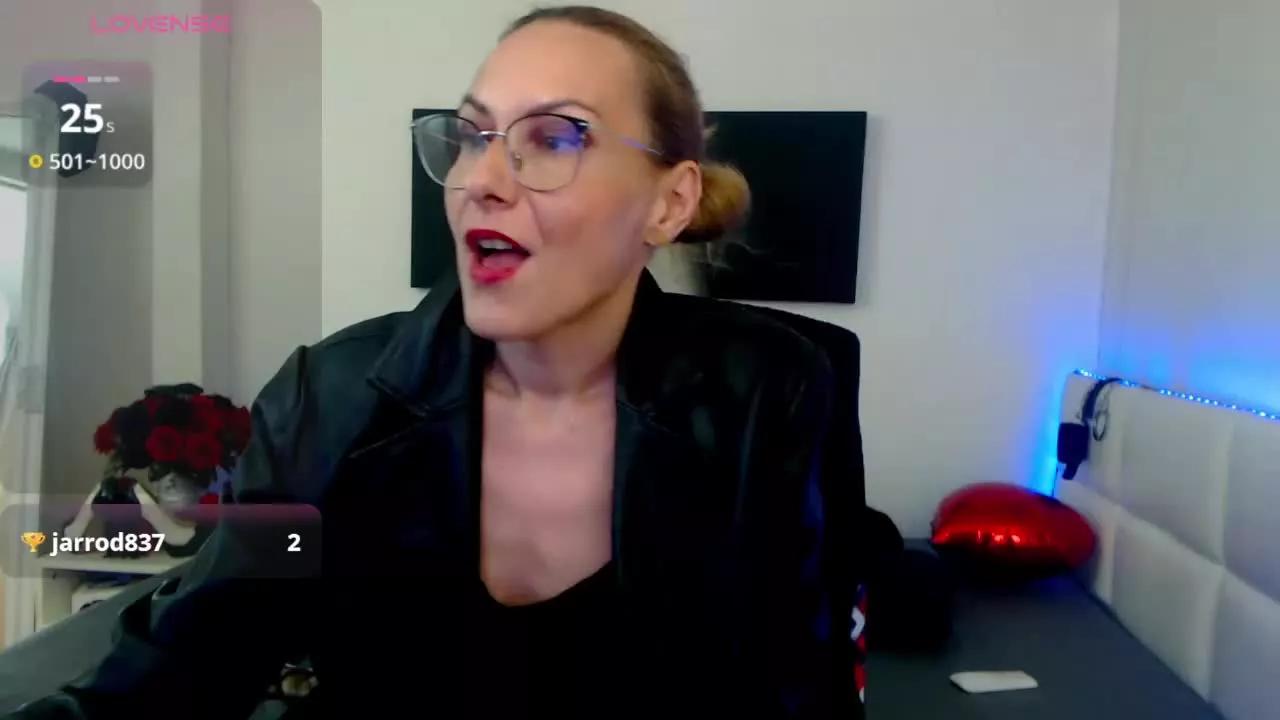 EvelynQueen from Streamray