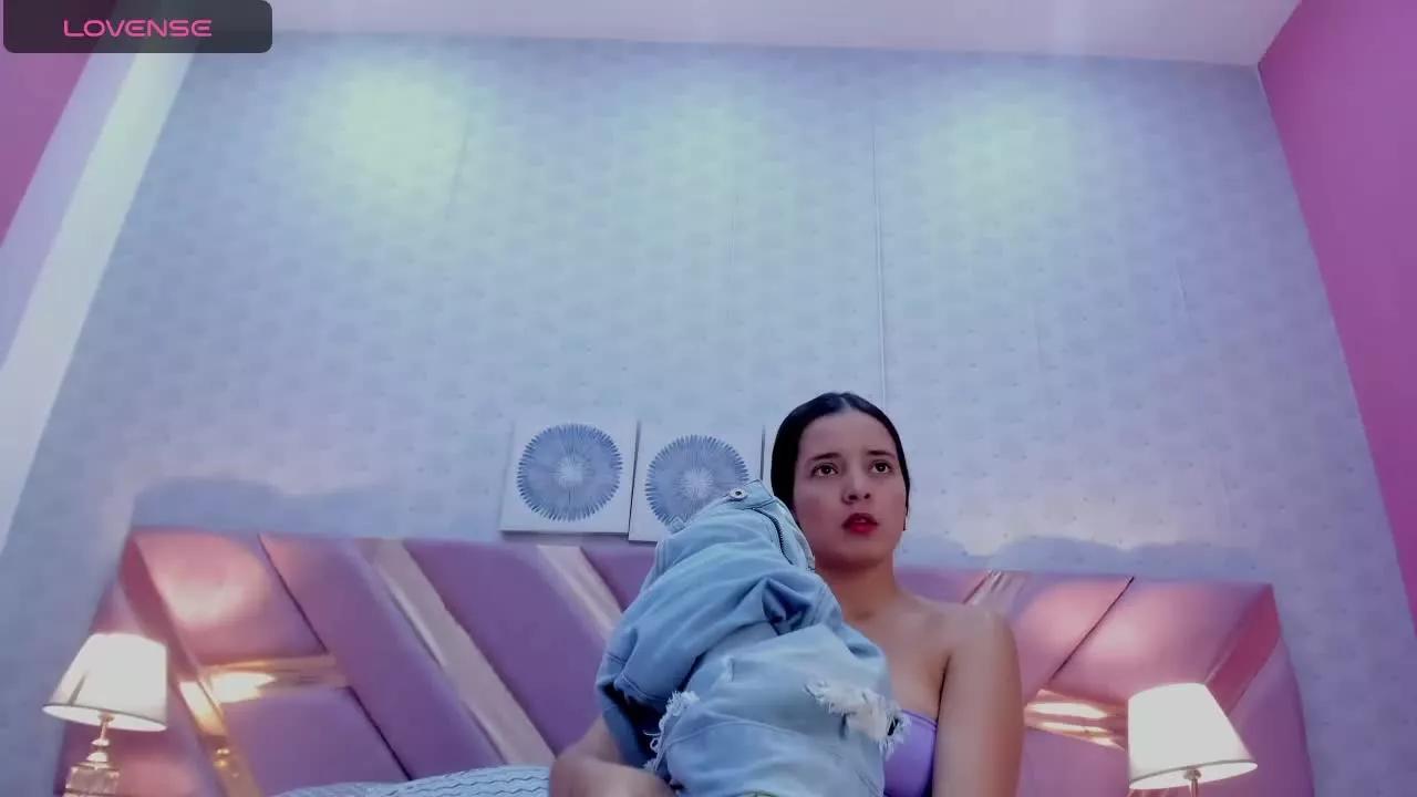 Naked Room GabbyMiller 