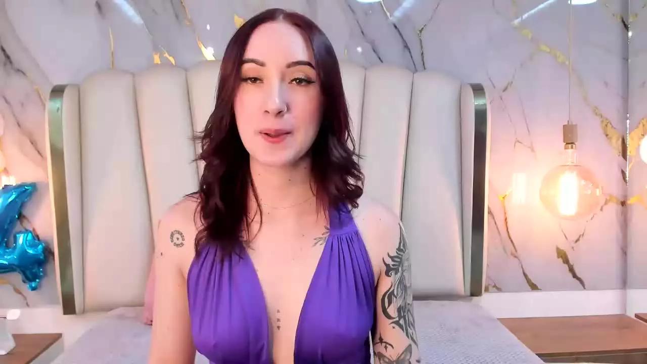 Hannah_Lane from Streamray