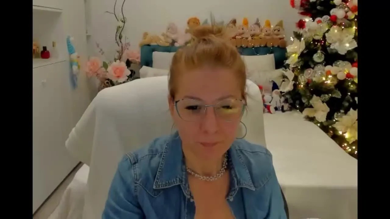 SalomeJade from Streamray