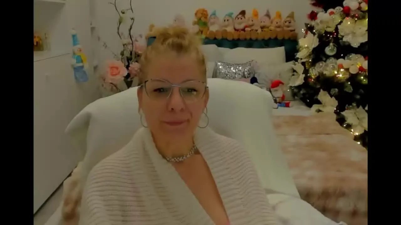 SalomeJade from Streamray