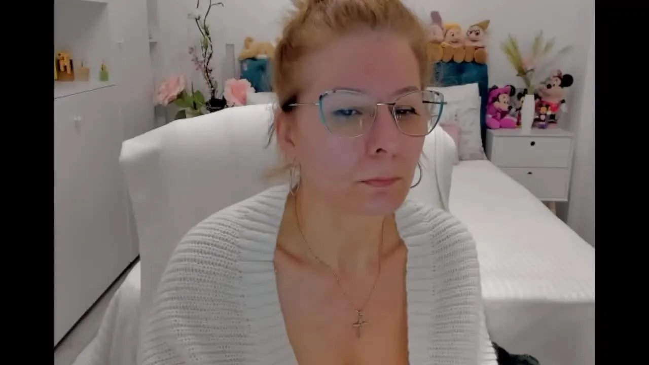 SalomeJade from Streamray