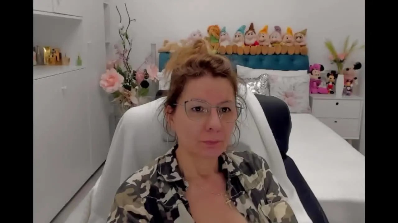 SalomeJade from Streamray