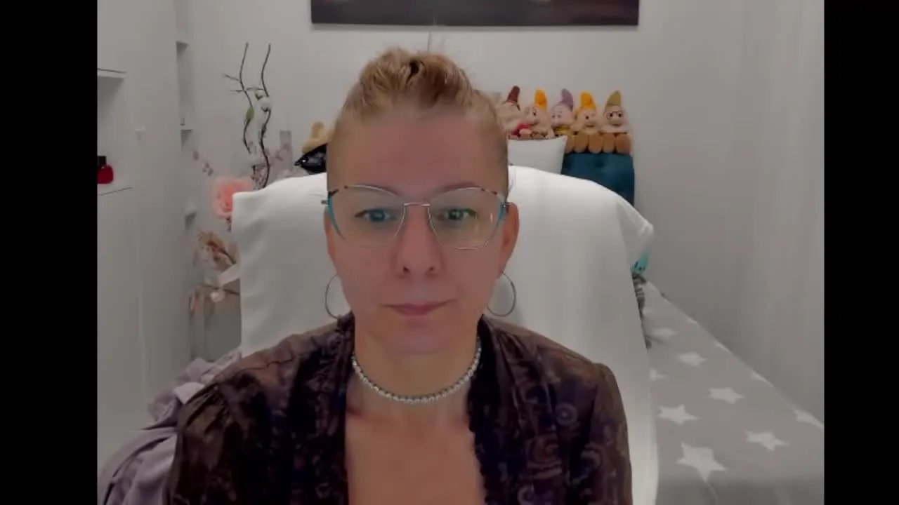 SalomeJade from Streamray