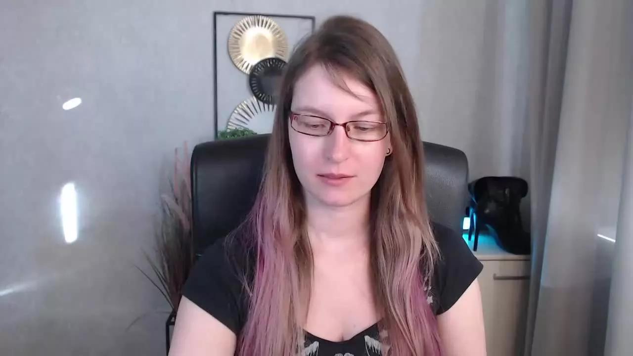 tastyEmma from Streamray