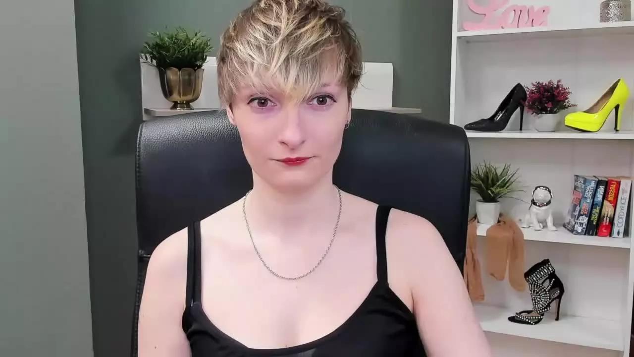 TeaseBlair from Streamray
