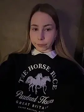 -SaraBlack- from StripChat