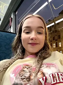 -teenytiny- on StripChat 