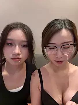 202509yoyo from StripChat is Freechat