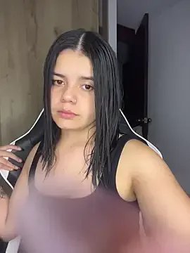 2Angela_ from StripChat