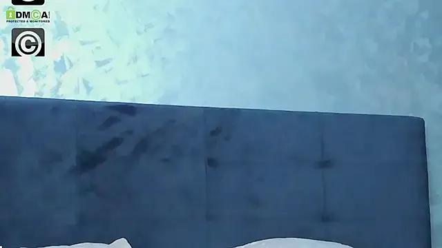 3lla_Rose from StripChat